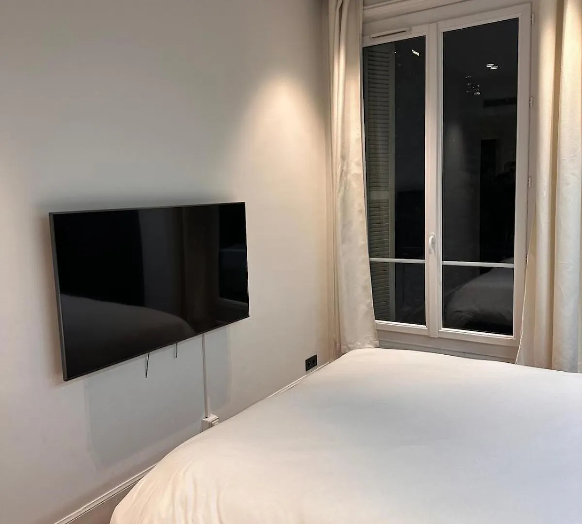 Appartement Parisien فرنسا